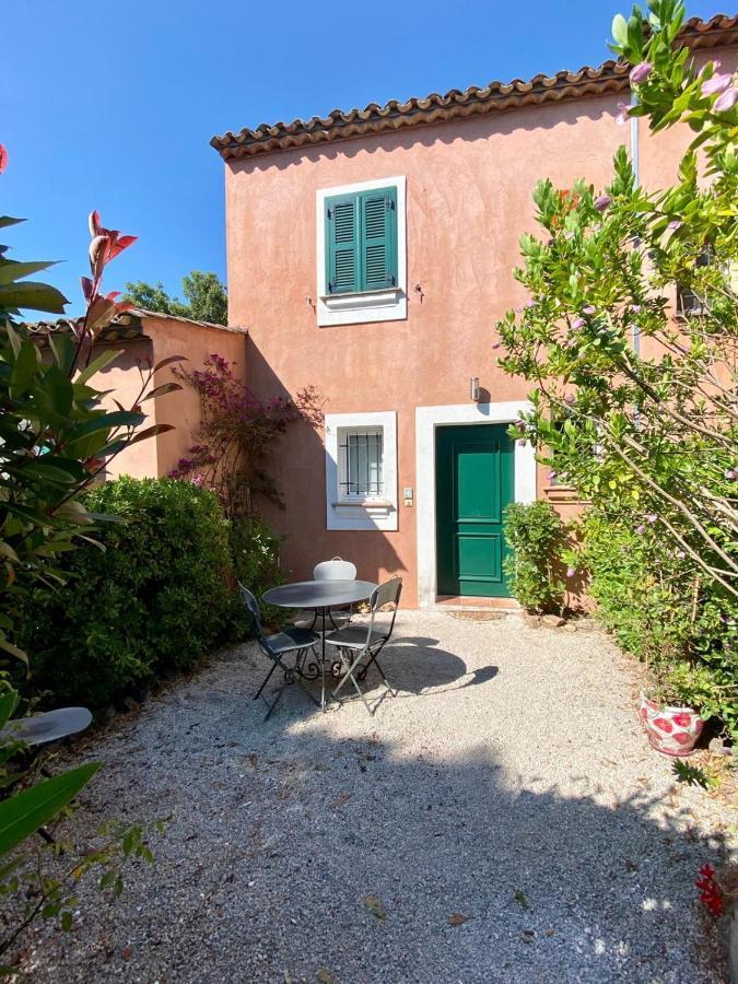 Villa Vue Mer Donnant Sur Le Golfe De St Tropez, 2 Chambres, 6 Pers, Piscine Commune Saint Tropez Bagian luar foto