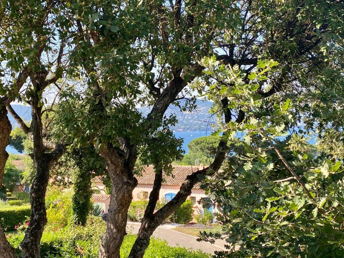 Villa Vue Mer Donnant Sur Le Golfe De St Tropez, 2 Chambres, 6 Pers, Piscine Commune Saint Tropez Bagian luar foto